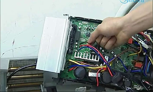 格尔木美的空调电话是多少